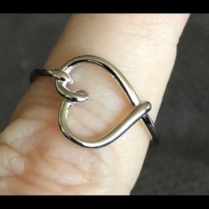 Sterling silver heart ring size 7